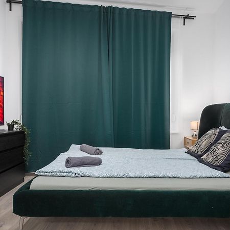 New Tranquil Apartments With Free Parking Budapest Kültér fotó
